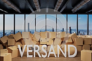 Versand Schriftzug steht in groÃÅ¸em modernen Lagerraum mit einem groÃÅ¸en Stapel von Umzugkartons Skyline Blick,deutsch 3D